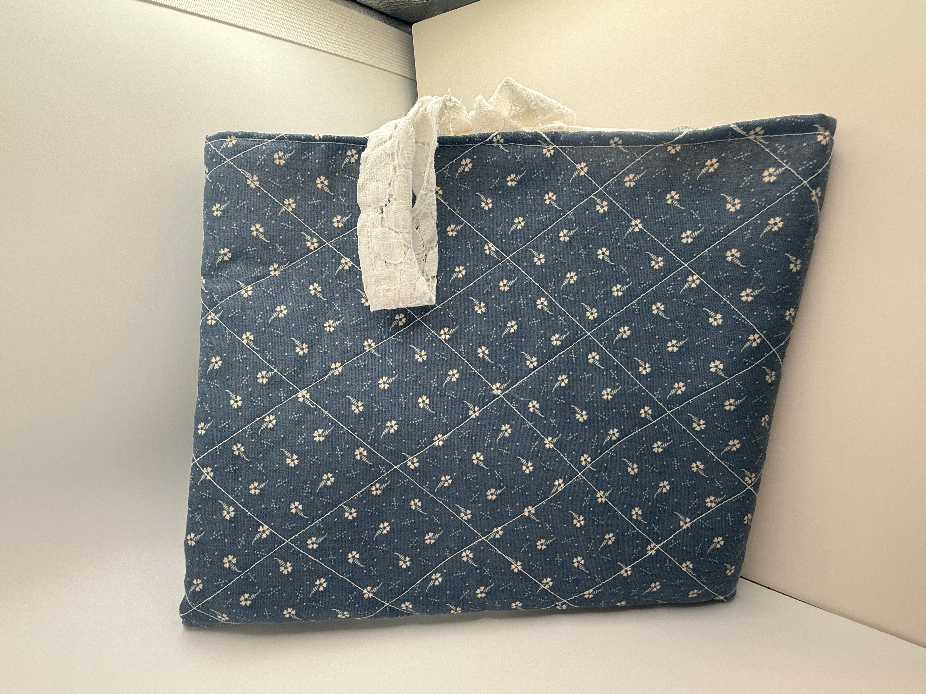 Blue/White Flower Print Kindle/Book Sleeve